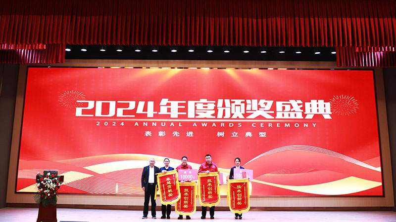 97853297.jpg 076A0918.jpg